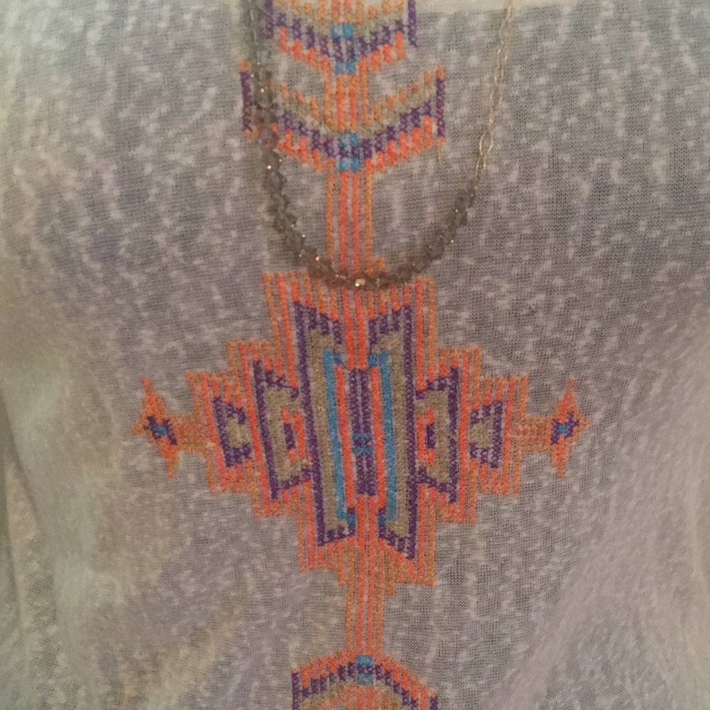 Top - Picture 2 of 6